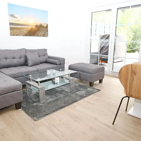 Haus Aaron Fehlingstrasse, 222 * Lubeck